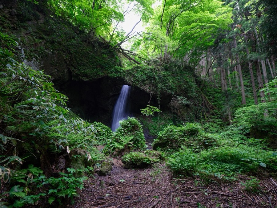 Akita, Spring 2023, Japan. Photograph by Jordy Meow