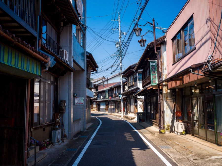 Gifu, Spring 2020, Japan. Photograph by Jordy Meow