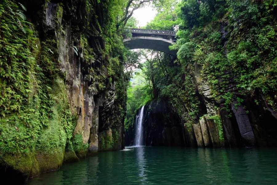 Miyazaki, Summer 2015, Japan. Photograph by Jordy Meow