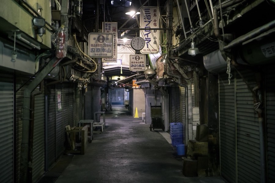 Osaka, Spring 2017, Japan. Photograph by Jordy Meow