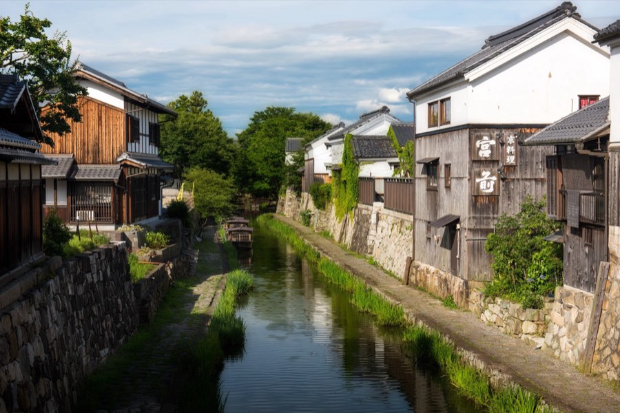 Shiga, Summer 2016, Japan. Photograph by Jordy Meow