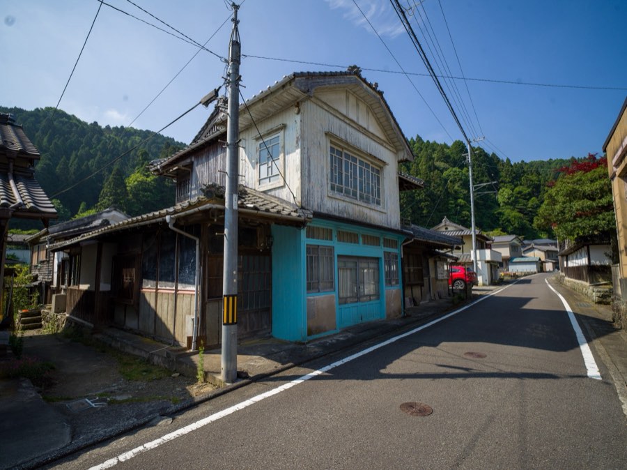 Tokushima, Spring 2020, Japan. Photograph by Jordy Meow