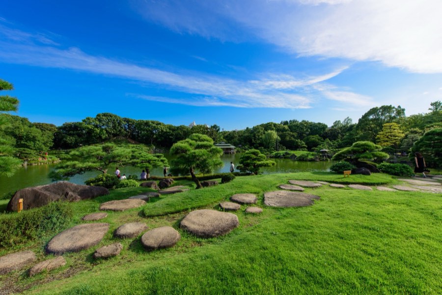 Tokyo, Summer 2014, Japan. Photograph by Jordy Meow